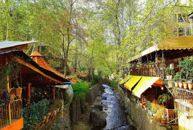 Darakeh restaurants