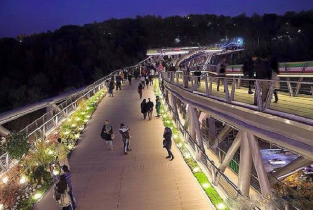 Tabiat bridge